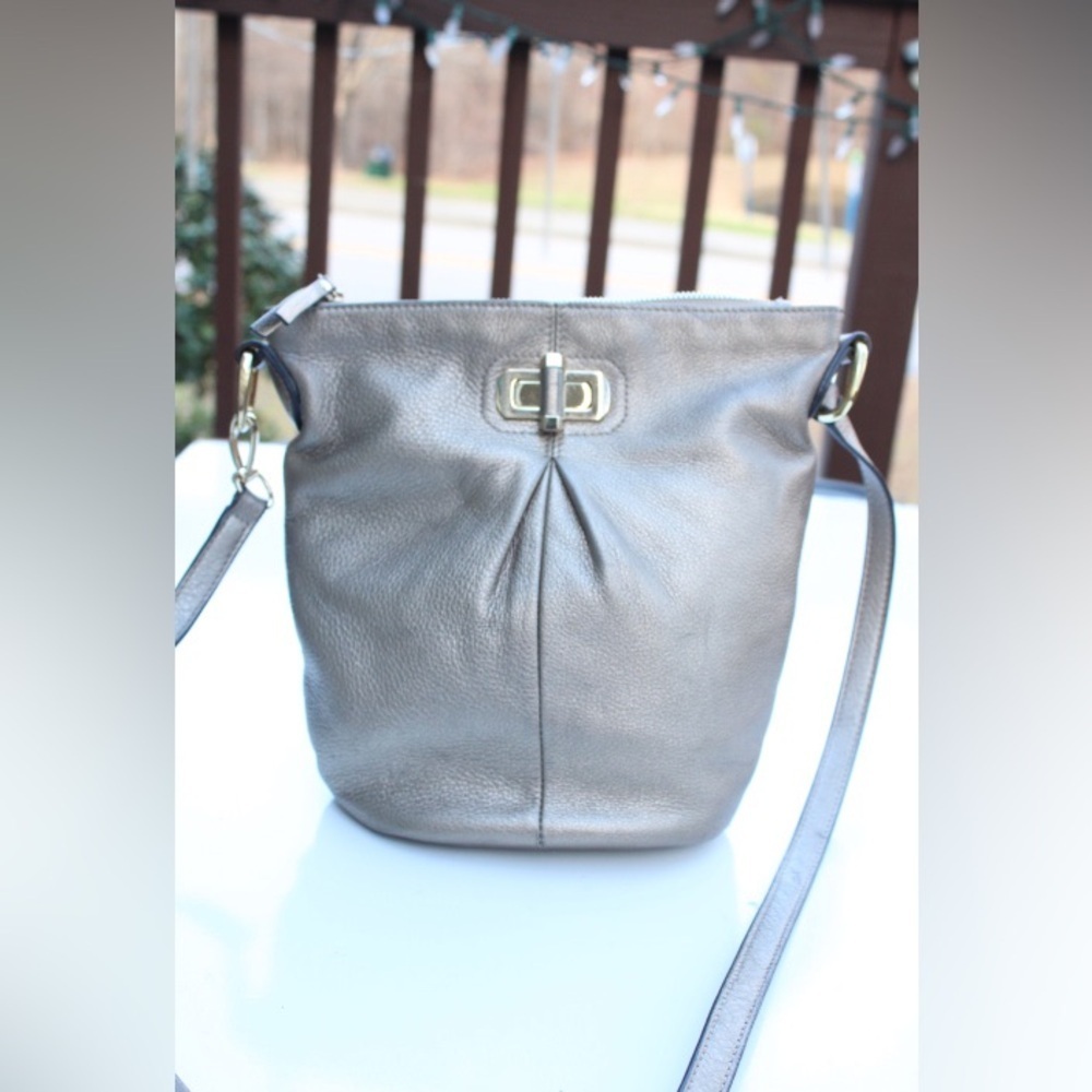 B. Makowsky bucket cross body bag